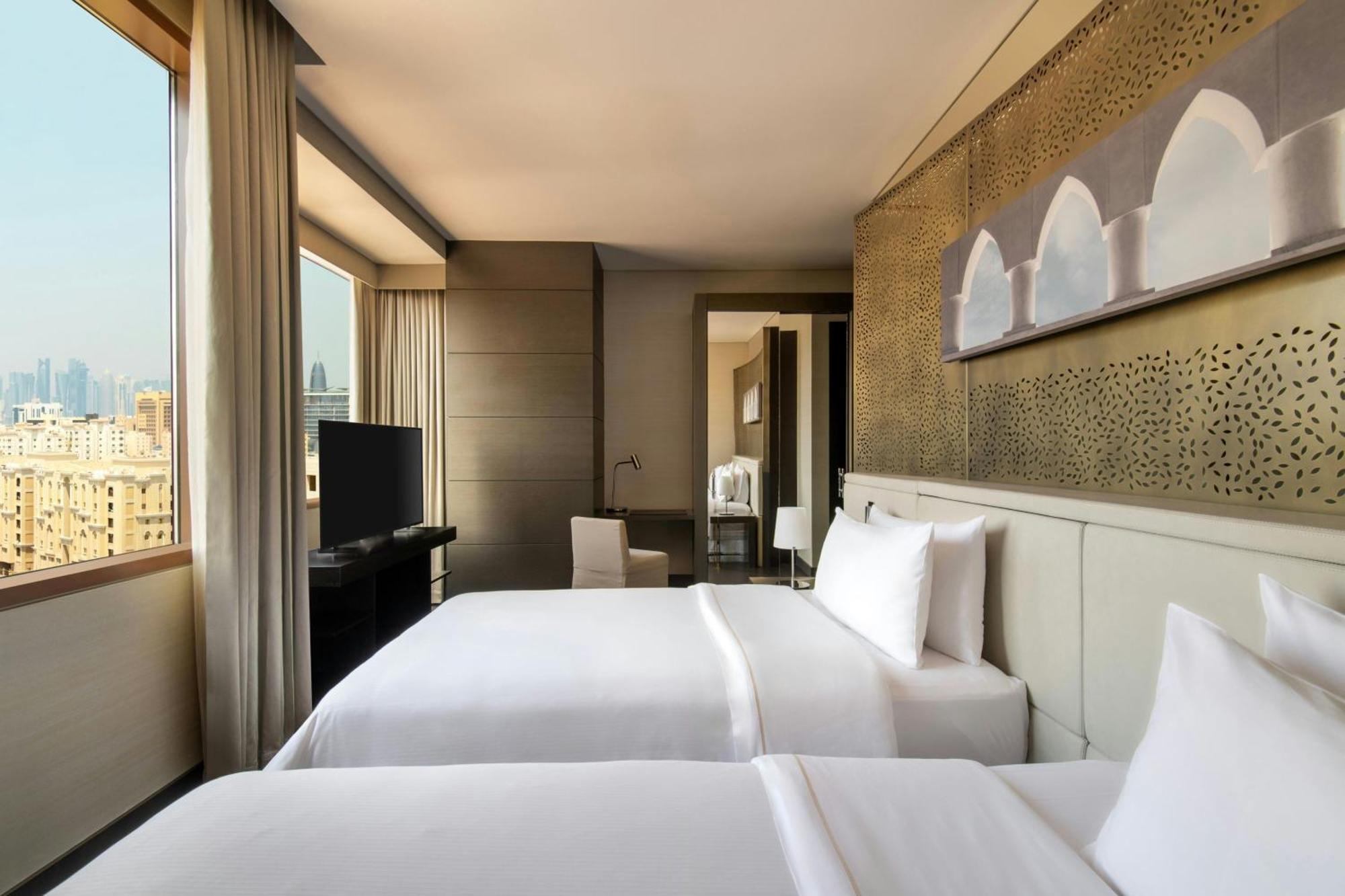 The Westin Doha Hotel & Spa Exterior foto